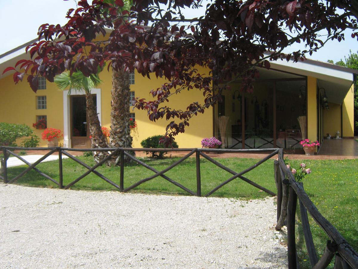B & B Oasi Rosciano  Εξωτερικό φωτογραφία