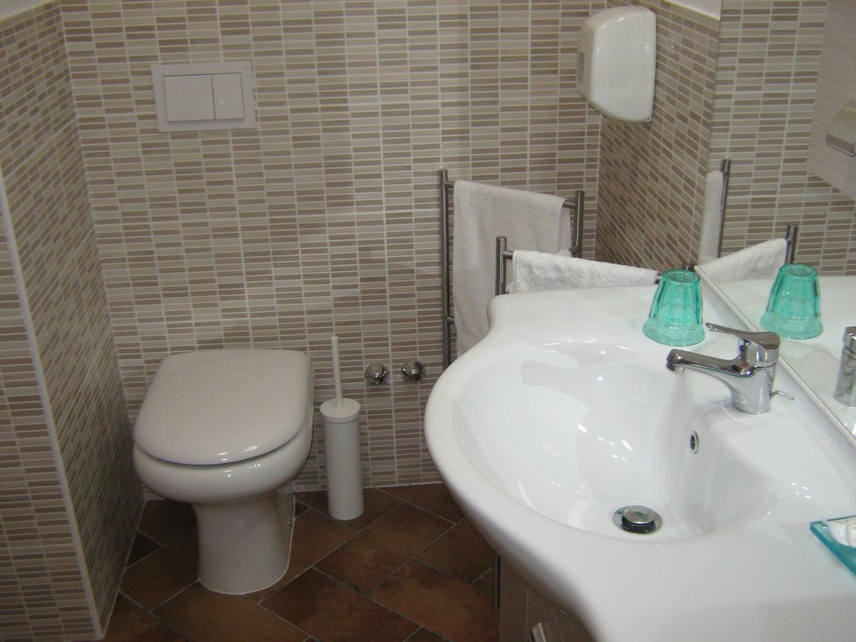 B & B Oasi Rosciano  Εξωτερικό φωτογραφία